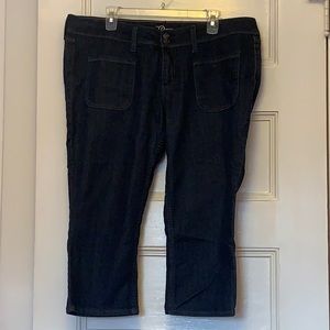 Old Navy size 16 Jean capris